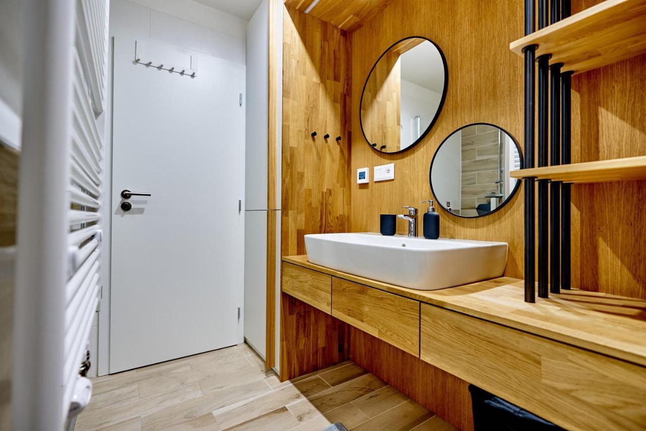 Klinovec Suite By Mountain Ways Loucna pod Klinovcem Ngoại thất bức ảnh